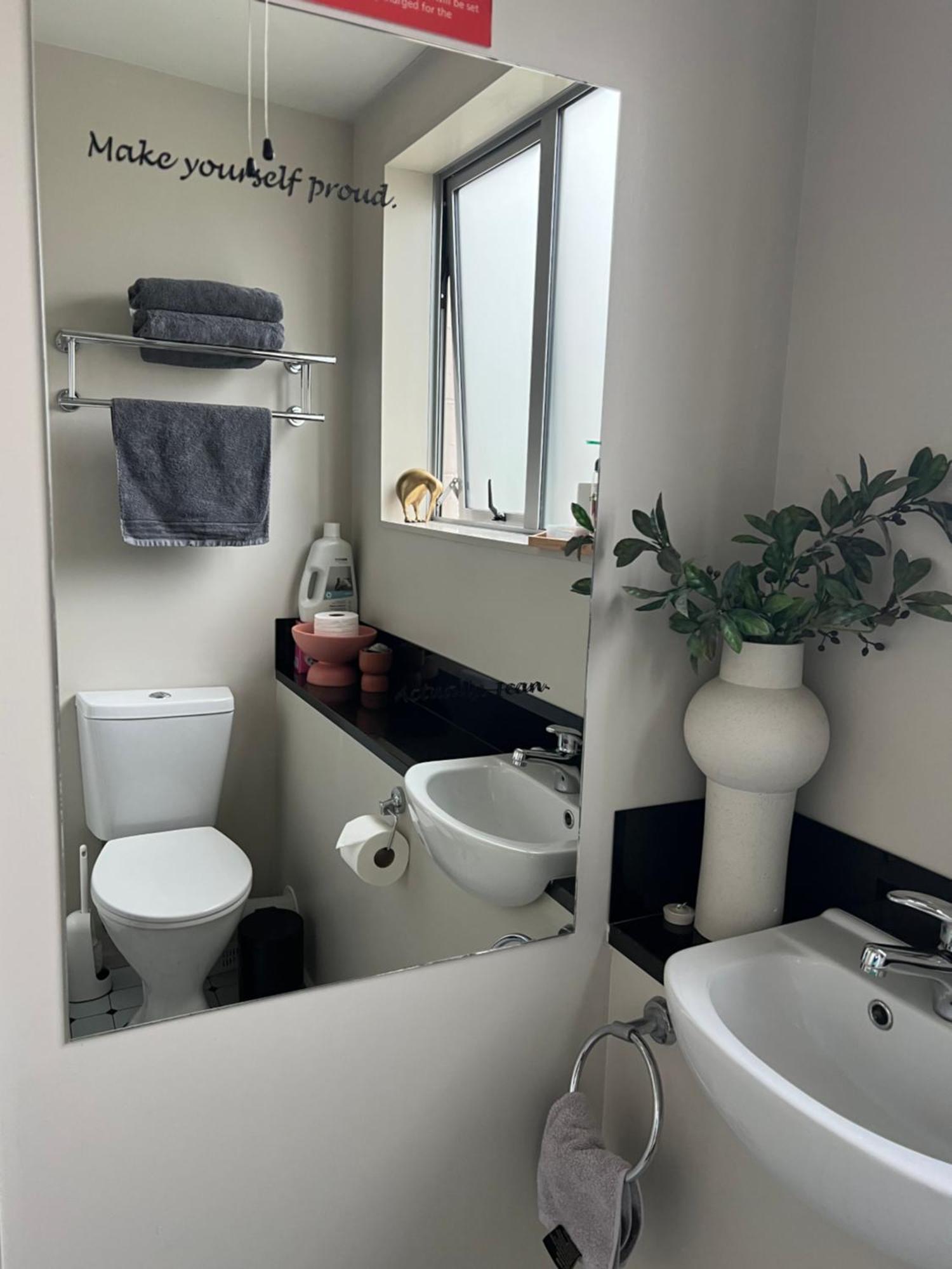 Cosy Motel Studio Apartment In Central City-Up To 2 Beds Крайстчърч Екстериор снимка